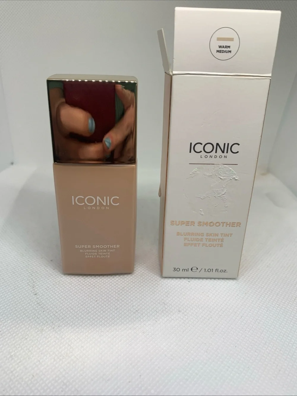 ICONIC London Super Smoother Blurring Skin Tint in Warm Medium NIB